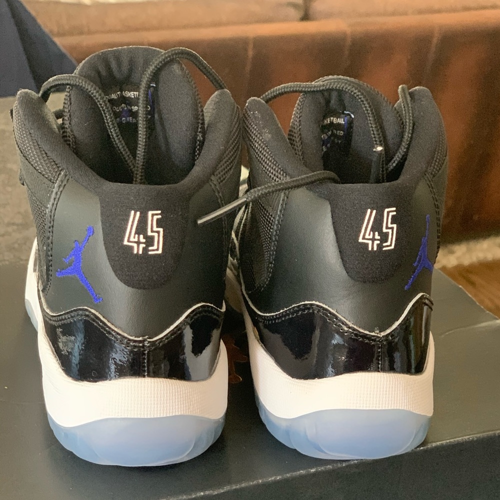 Jordan 11 Retro BP youth